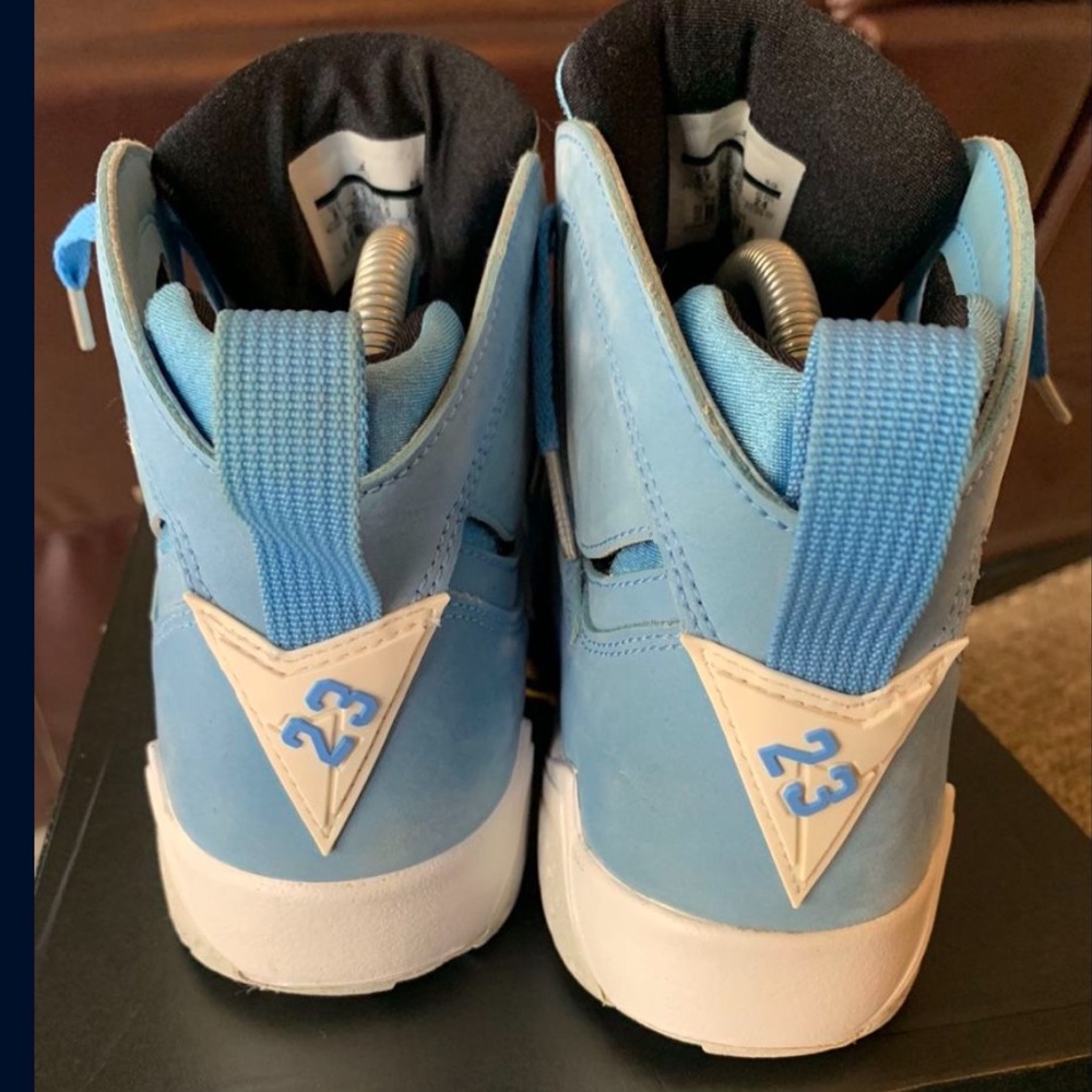 Jordan 7s - Picture 3 of 4